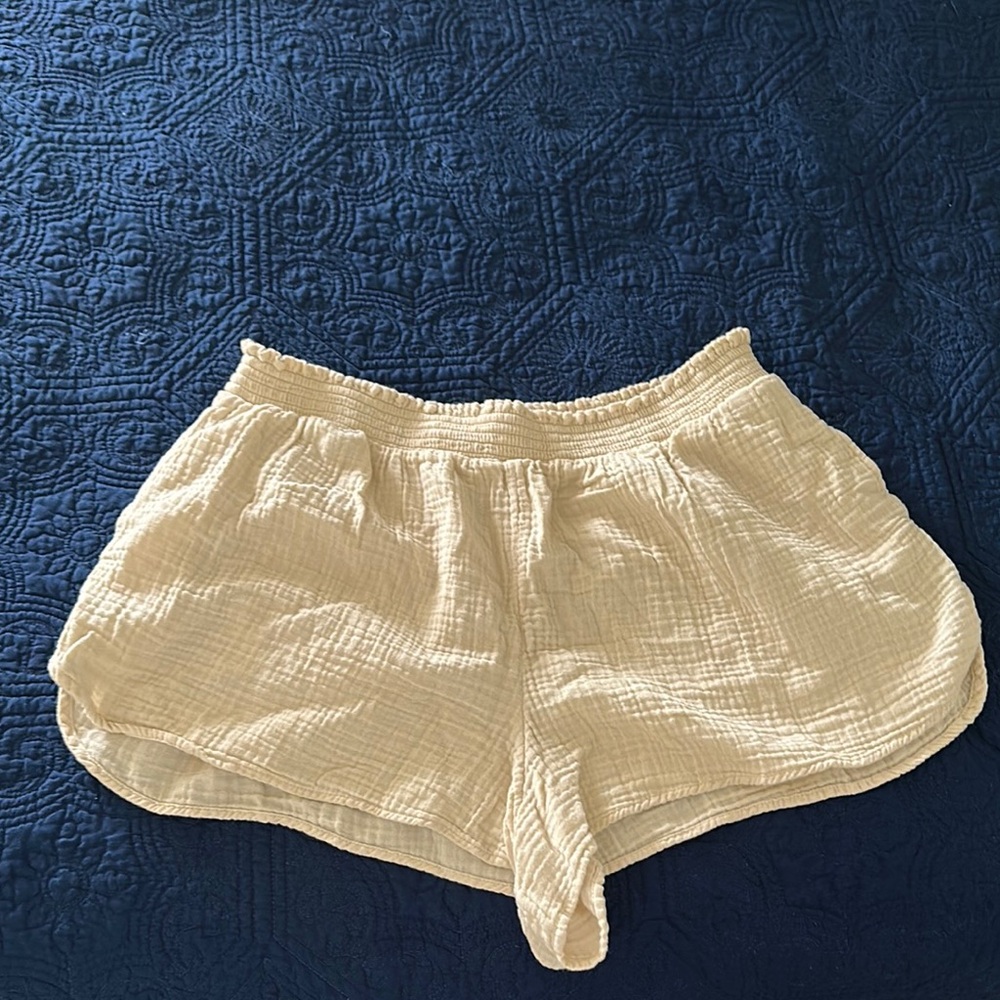 Aerie High Waist Cream Shorts